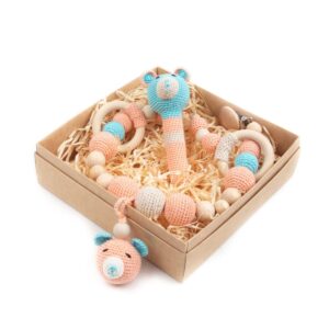 Dāvanu komplekts zīdaiņiem - ratu virtene, grabulis