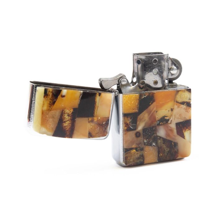 Dzintara Šķiltavas, zippo stila