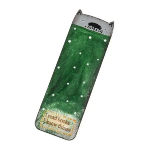 Koka grāmatzīme - kaķis zaļā segā "i read books, i know things"