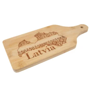 Koka Virtuves Dēlītis “Latvia”, 26×11.5 cm Koka virtuves dēlītis "latvia", 26×11.5 cm