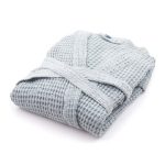 Lina Halāts, Gaiši Zils