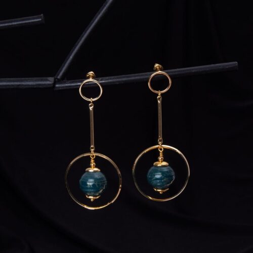 Papīra auskari, simetriski stienīši