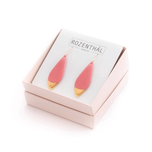 Porcelāna auskari, rozā ar zelta maliņu