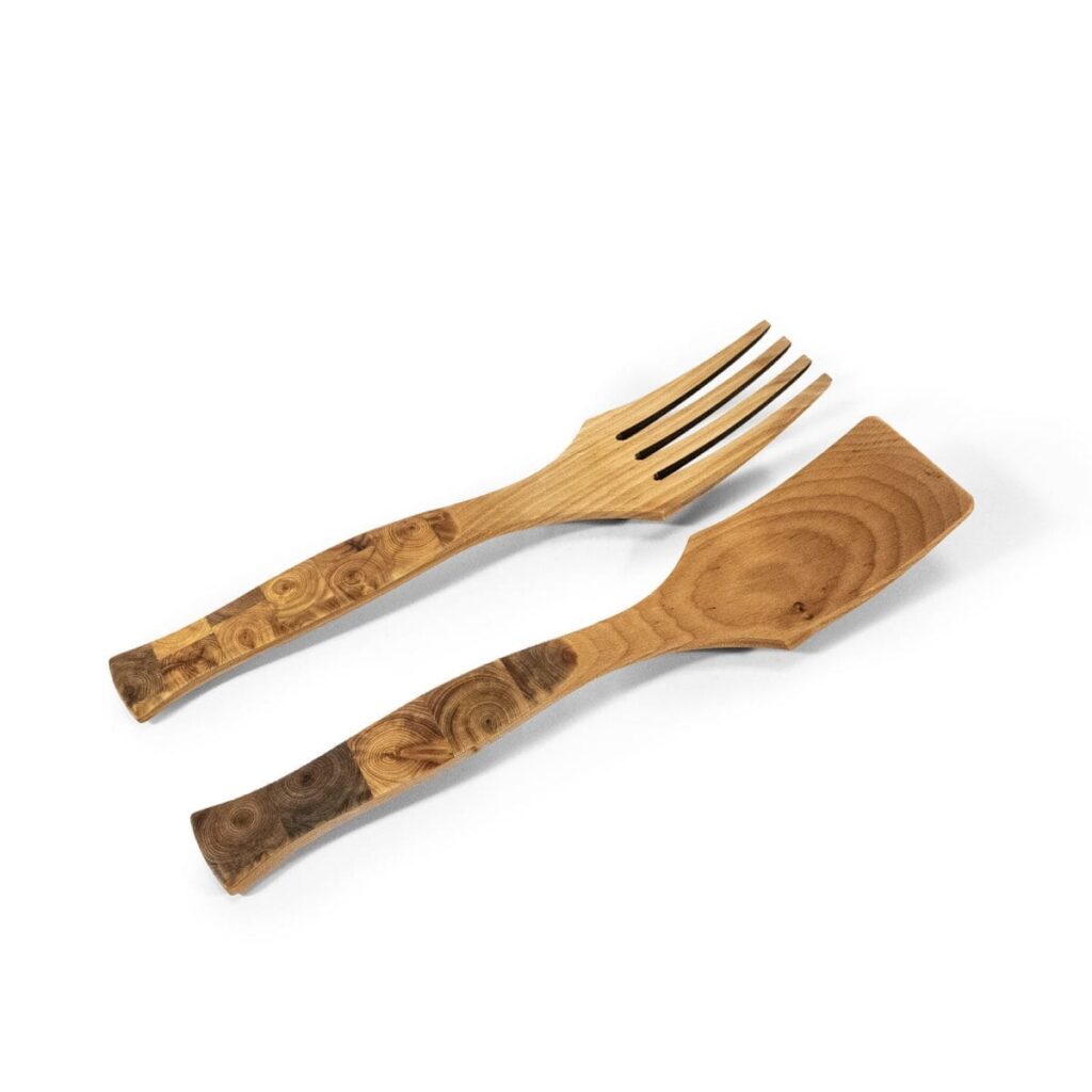 Virtuves piederumu komplekts - dakša un lāpstiņa, kadiķa/alkšņa koks, 27 cm