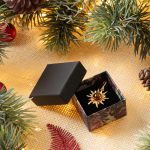 Ziemassvētku Dāvanu Komplekts - Apzeltīts vai sudraba kulons saules formā ar dzintara akmeni