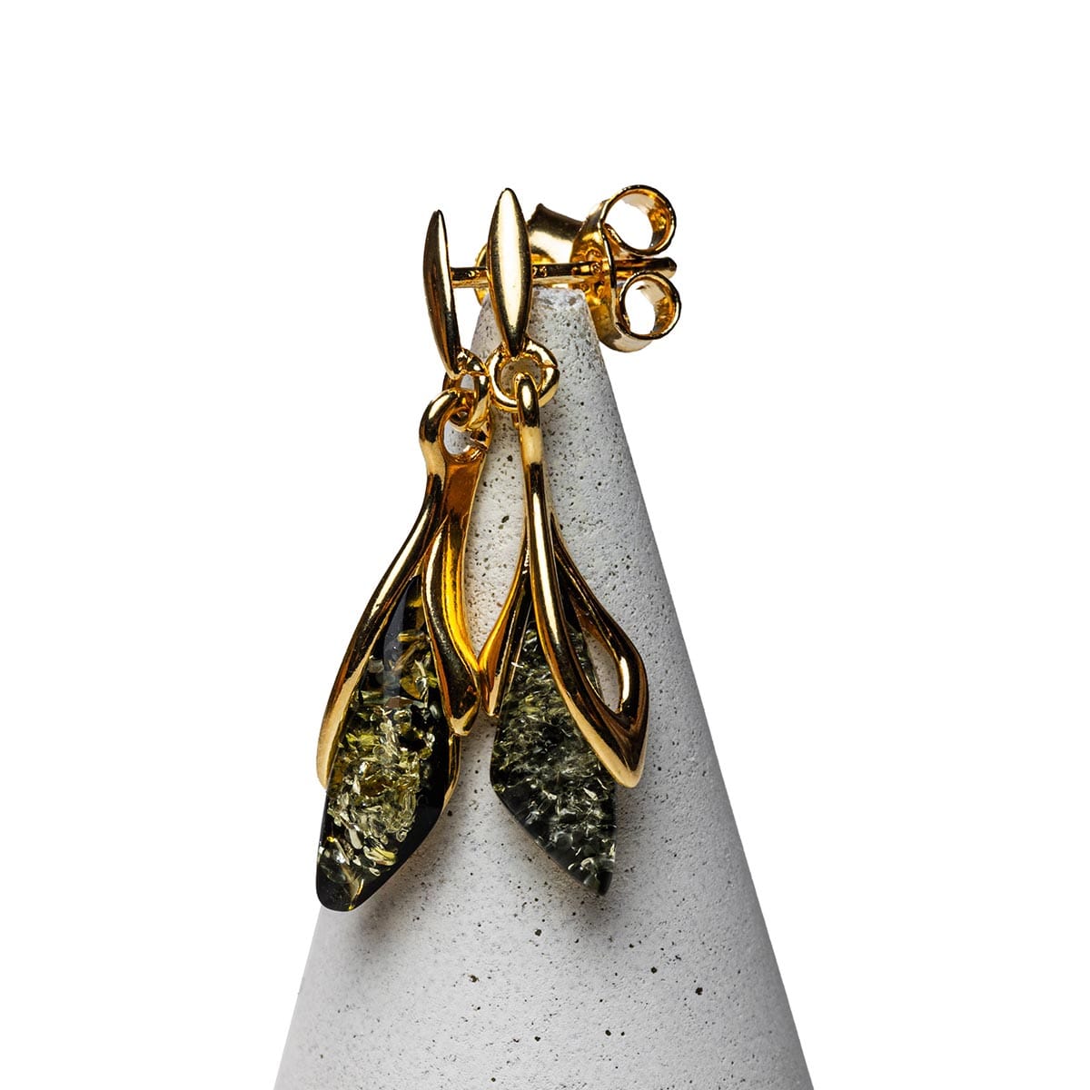 Sudraba auskari lāsītes ar zaļganu dzintaru, apzeltīti