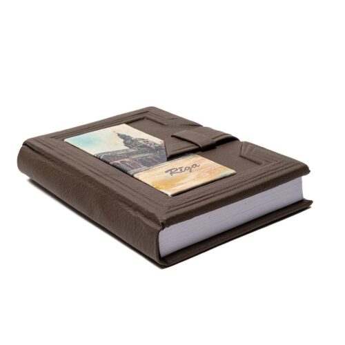 Piezīmju grāmata dabīgās Ādas vākos ar siksniņu, rĪga, rīgas doms, brūna, 11 x 15 cm