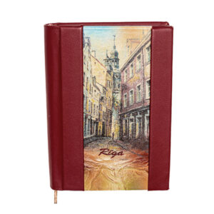 Piezīmju Grāmata Dabīgās Ādas Vākos, RĪGA, Vecrīgas motīvs, Bordo, 12.5 x 17 cm Piezīmju grāmata dabīgās Ādas vākos, rĪga, vecrīgas motīvs, bordo, 12.5 x 17 cm