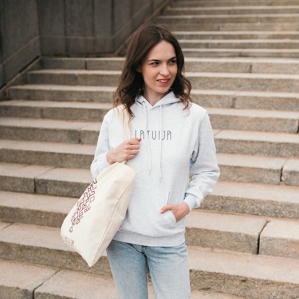 Unisex džemperis ar kapuci "dzīvības koks", latvija, pelēks