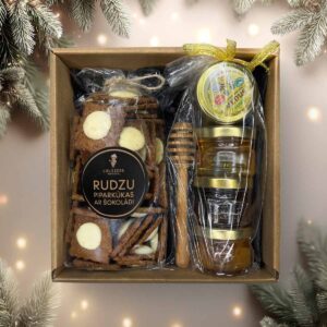 Ziemassvētku dāvanu komplekts – rudzu piparkūkas ar balto Šokolādi un medus izlase ar karotīti