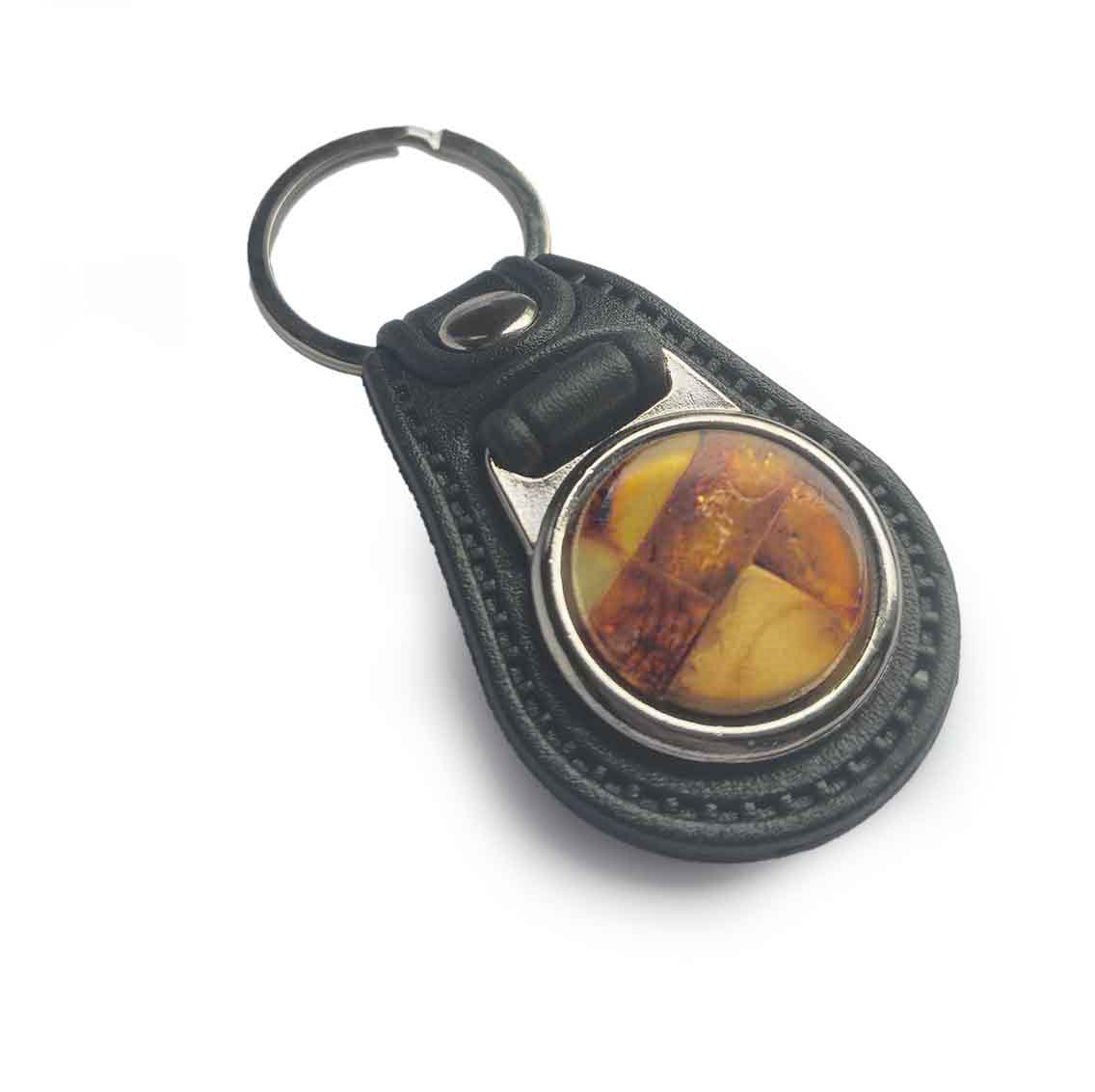 Ādas atslēgu piekariņš ar dzintaru, 7 cm