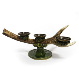 Keramikas svečturis ar raga rokturi