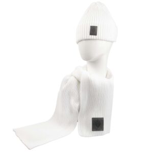 Cepure un Šalle ar dzīvības koka un latvijas zīmi, rozā (copy)