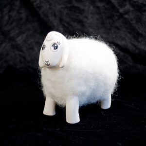 Ceramic sheep figurine with felt, 9 cm