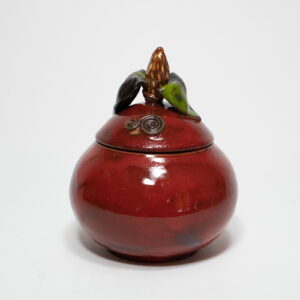 Ceramic sugar bowl with lid, apple shape, red, ⌀ 12 cm