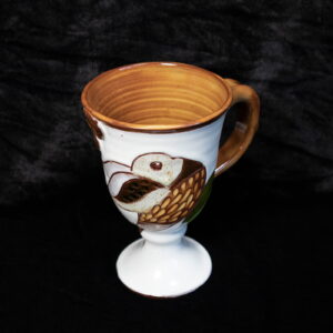 Tulip-shape ceramic mug with bird, white, 240 ml