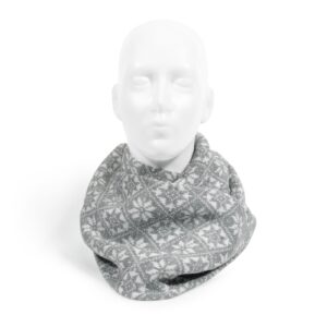 knitted-infinity-scarf-morning-star-grey-front-9961 Knitted infinity scarf with morning stars, light grey