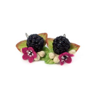 Leverback earrings – blackberries