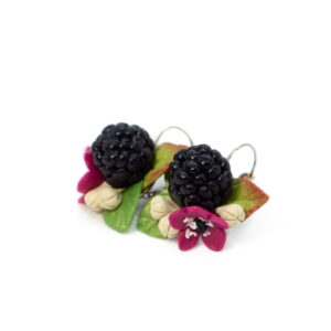 Leverback earrings – blackberries