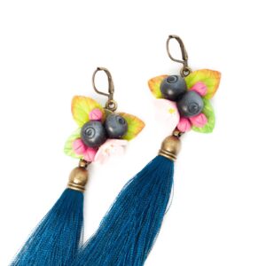 Tassel earrings – blueberries