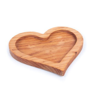 Wooden snack dish for kids - heart