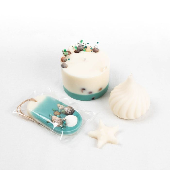 Aroma gift set – soy wax candles and sachets, mango and lime