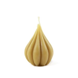 beeswax-candle-onion-back-29715 Beeswax candle "onion", 7.5x5 cm
