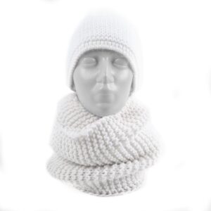 infinity-loop-scarf-white-front-29217 Infinity loop scarf, white, 25×50 cm