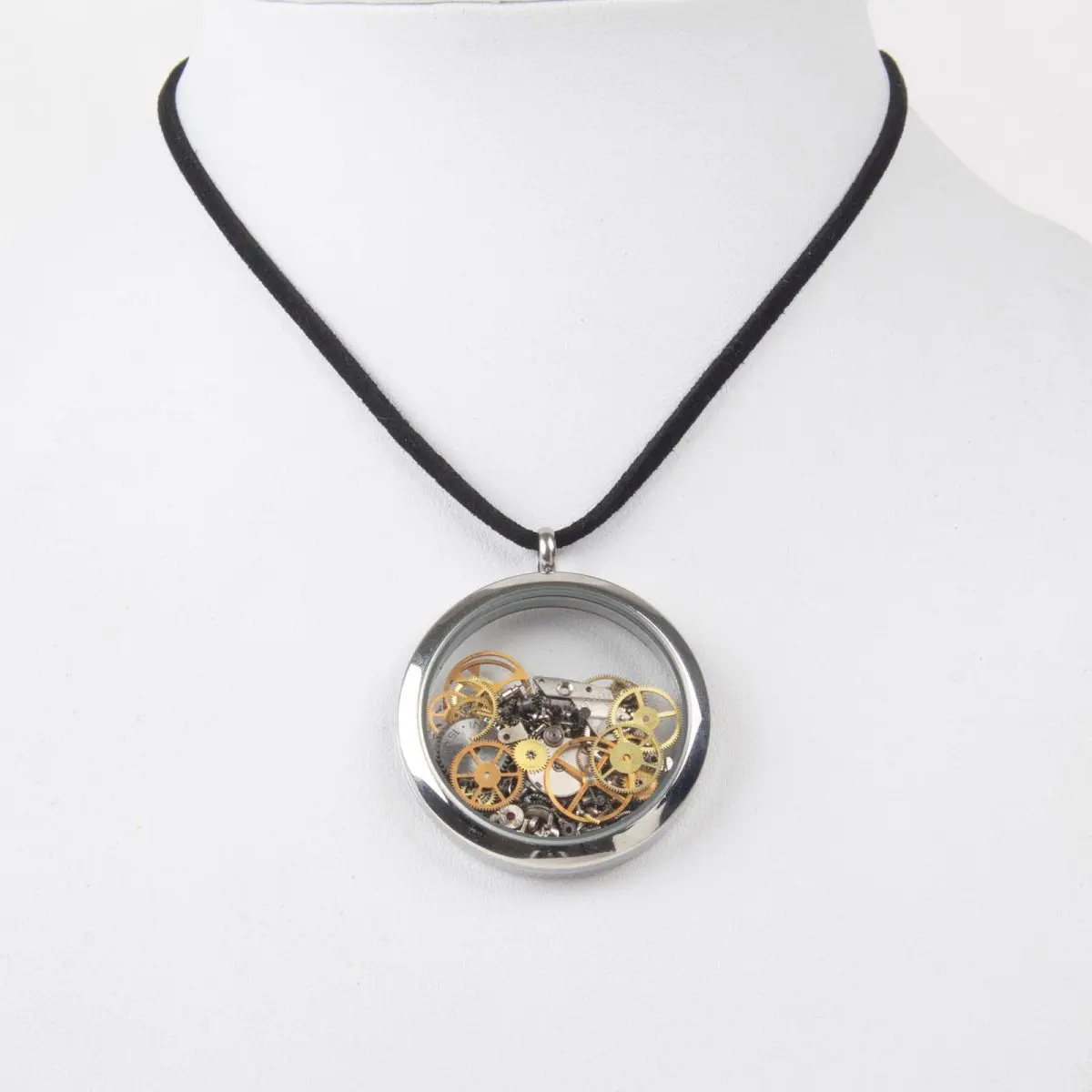 Pendant with watch movement gears, silver color frame, Ø 3.8 cm