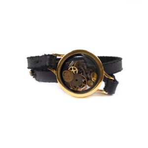 Double wrap bracelet with watch movement gears, gold color frame, Ø 3 cm