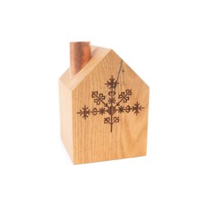 House-shaped oak tree candle holder, the austra tree, 78 x 78 x 110 mm