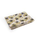 Linen Kitchen Towel with Bees, 47x70 cm