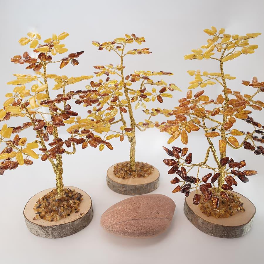 Amber money tree on wood disc, 22 cm
