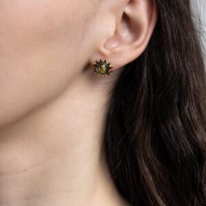 Silver Earrings Sun-shaped with Greenish Amber, Gold Plated Silver earrings sun-shaped with greenish amber, gold plated