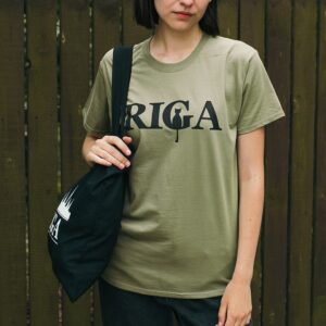 Unisex t-shirt “riga” with black cat