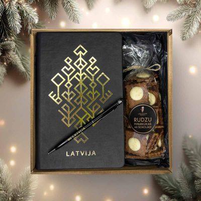 Christmas gift set – delicious rye ringerbread and notebook "tree of life" with pen