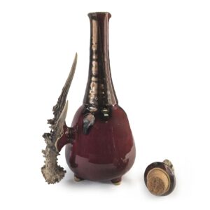 Ceramic carafe with antler elements, reddish-brown, 1l