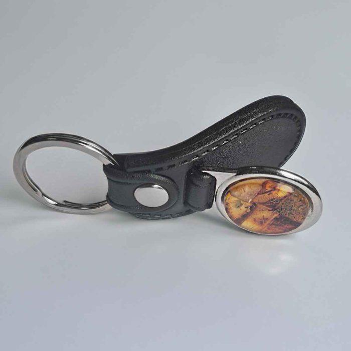 Leather keychain with amber, 7 cm