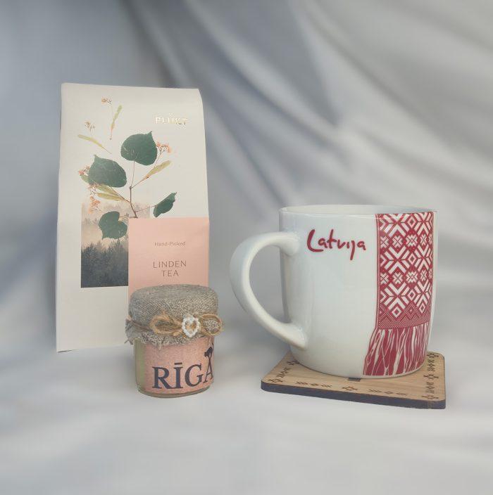 Gift set – "plūkt" linden tea, “latvia” mug, honey & wooden coaster