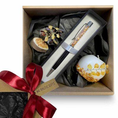 Amber gift set – tree, pen & candle