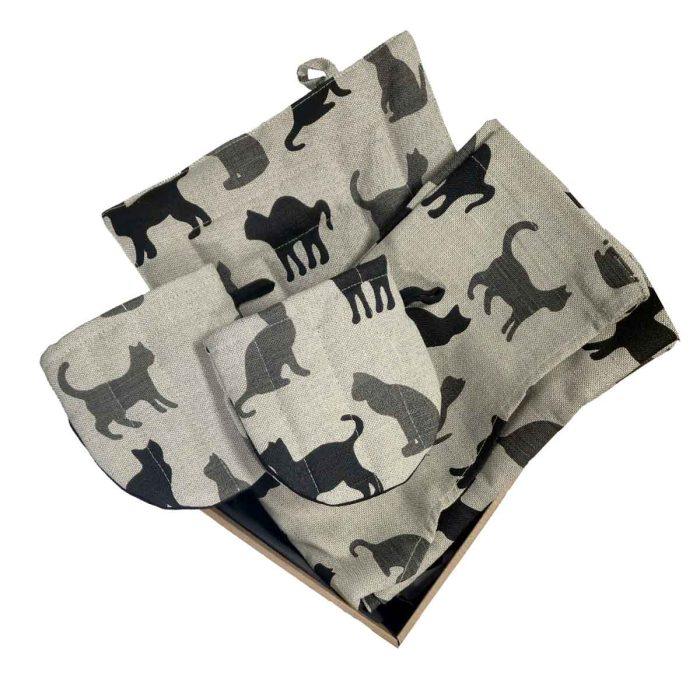 Linen kitchen set “black cats” – apron, oven mitts, and pot holder
