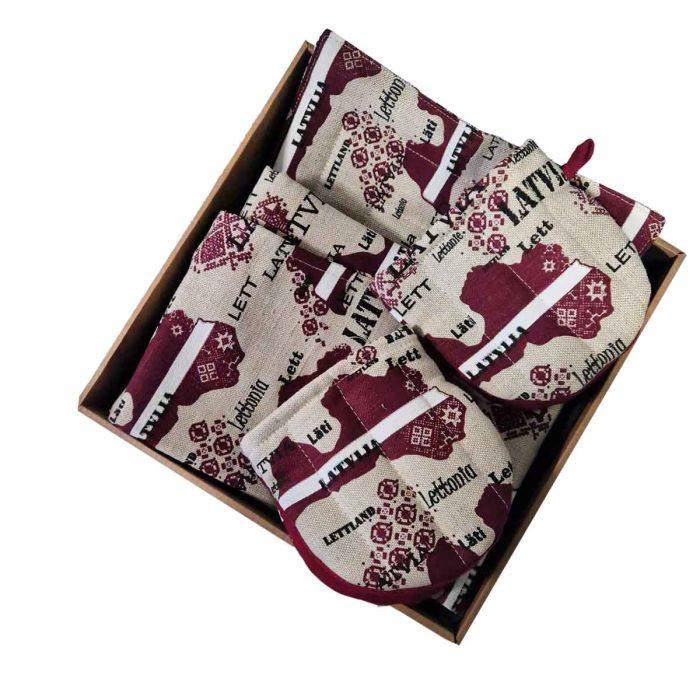 Linen kitchen set “latvia” – apron, oven mitts, and pot holder