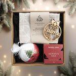 Christmas Gift Set – Chef’s Salt, Candle & Linen Towel with Austra Tree Pattern