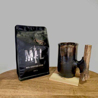 Gift set – coffee, mug with antler handle & wooden coaster