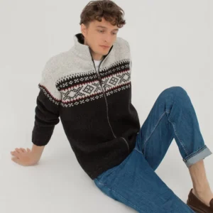 norwegian-wool-sweater-with-zipper-vindu-red-black-2 Norwegian wool sweater with zipper vindu
