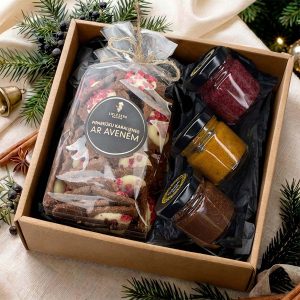 Christmas gift set – delicious rye gingerbread & honey selection