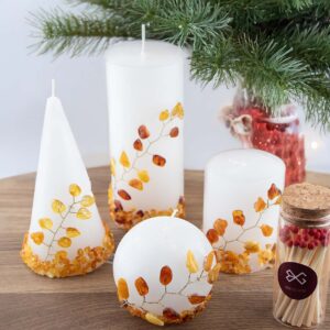 Christmas gift set – candles with amber pieces & matches in a glass jar
