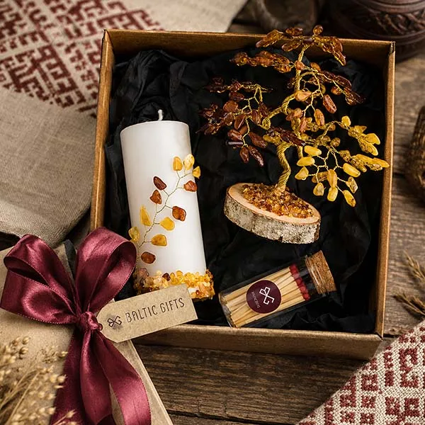Baltic Gifts Gift Set with Amber Tree and Candle