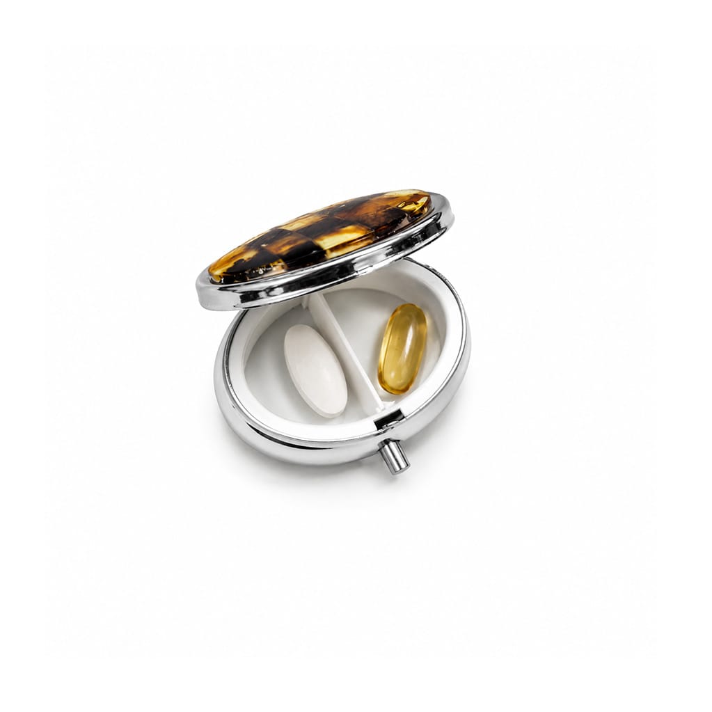 Amber trinket box, 5x4x2 cm