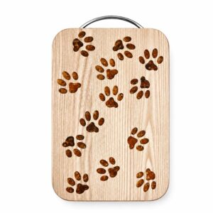 Kitchen cutting board with amber "latvia", 17 x 25 cm (copy)
